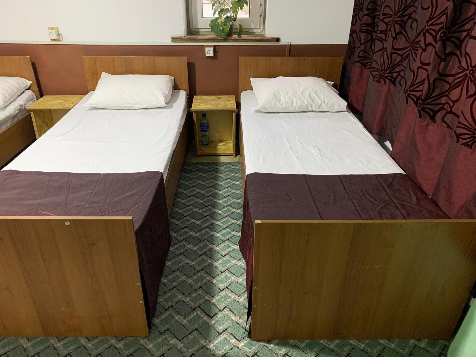 Bozui Hostel บิชเคก ภายนอก รูปภาพ