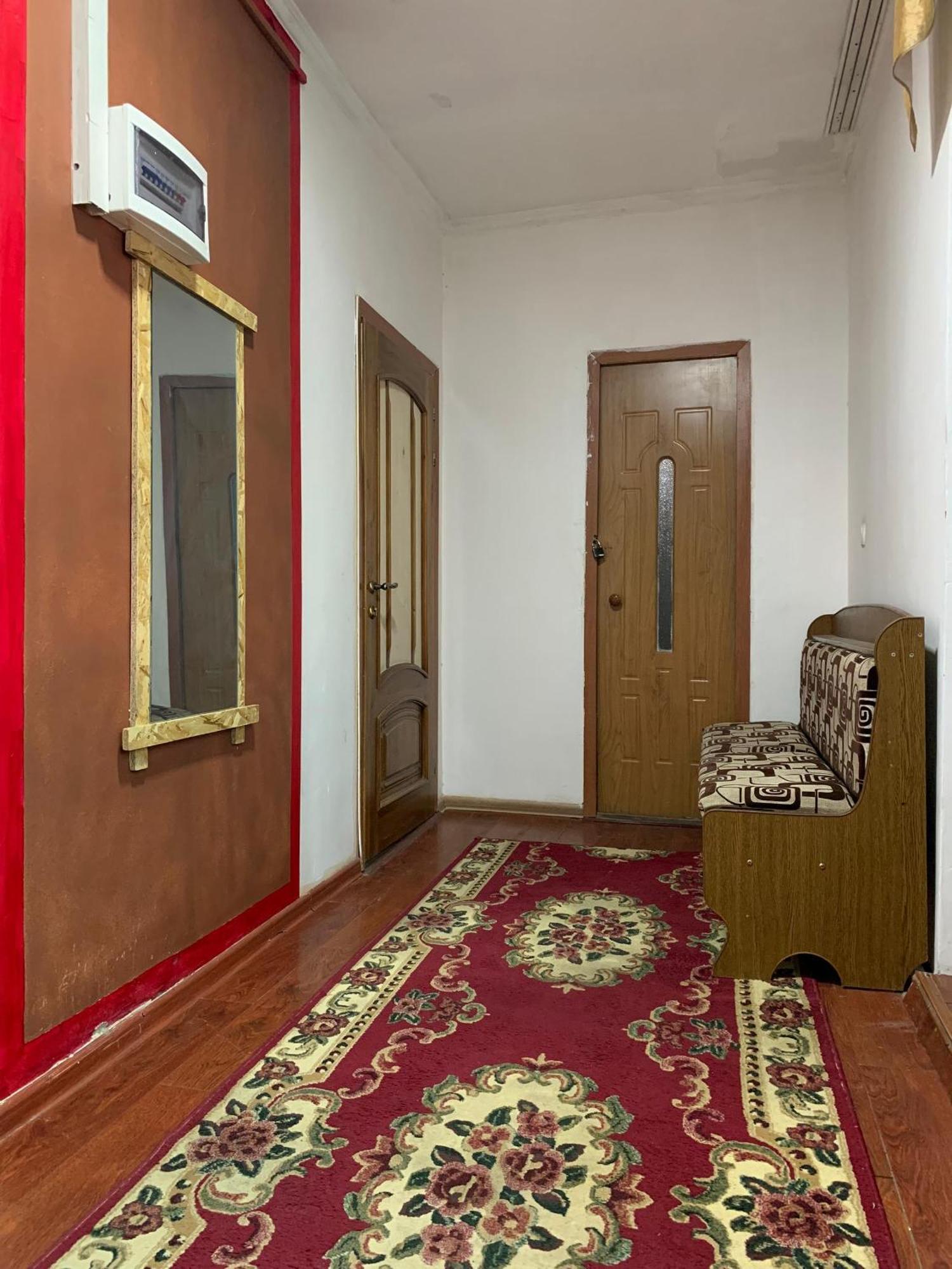 Bozui Hostel บิชเคก ภายนอก รูปภาพ