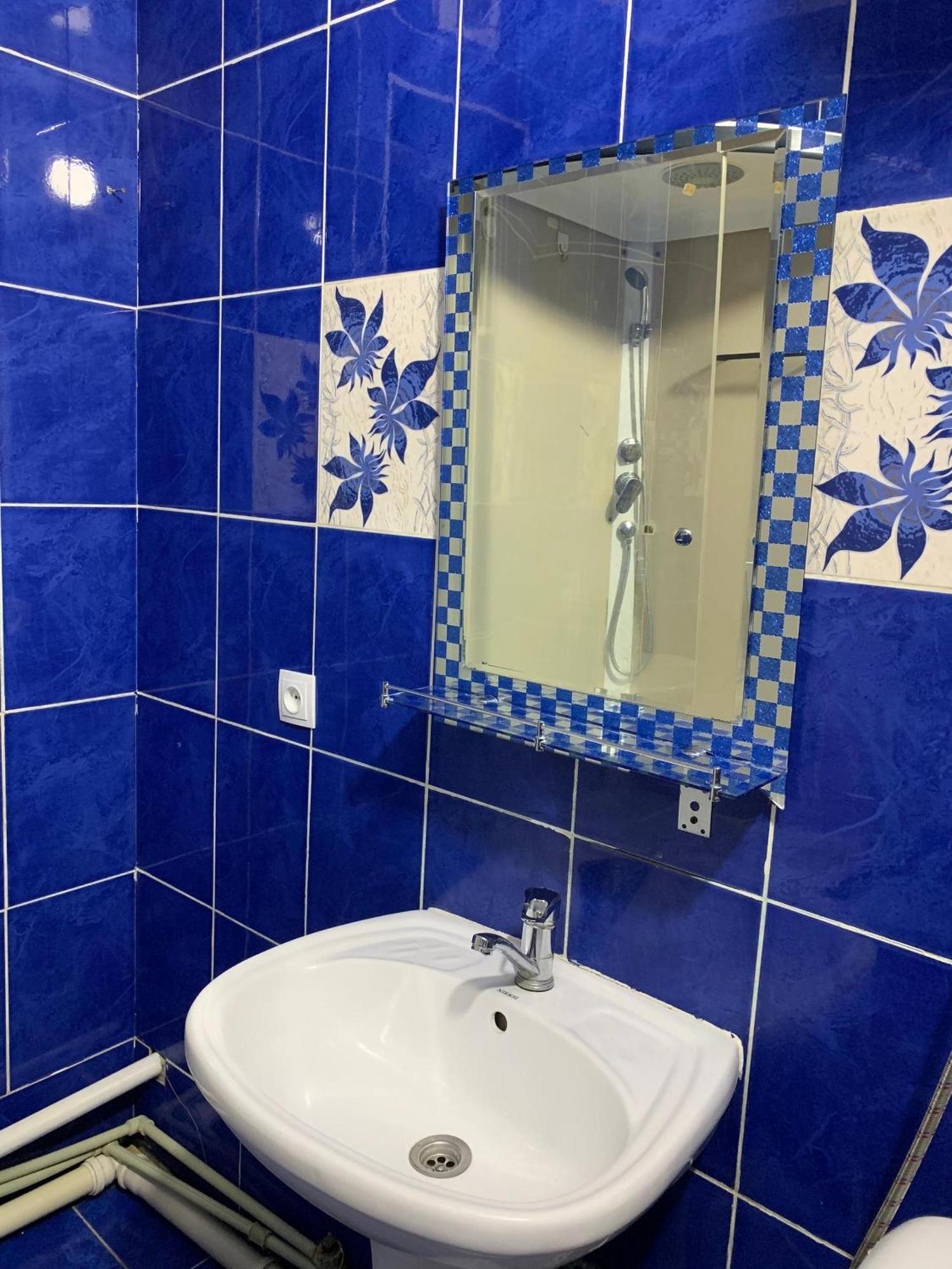 Bozui Hostel บิชเคก ภายนอก รูปภาพ